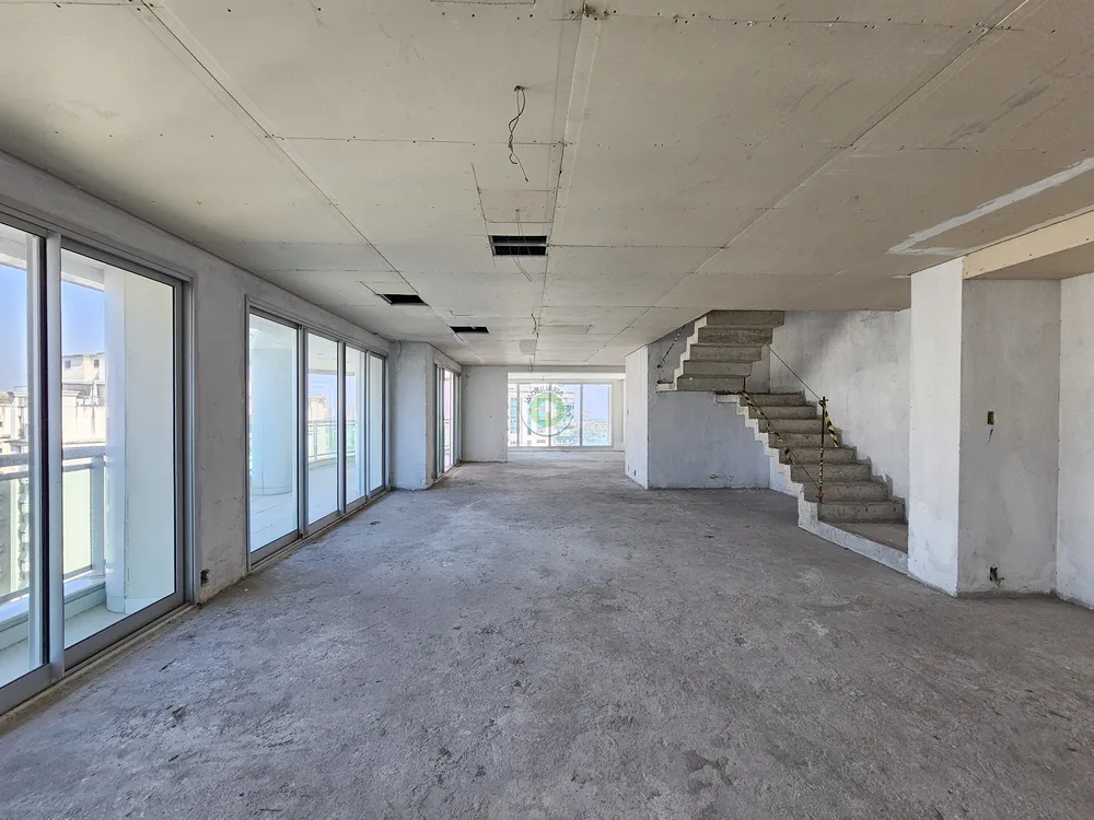 Cobertura, 5 quartos, 810 m² - Foto 1