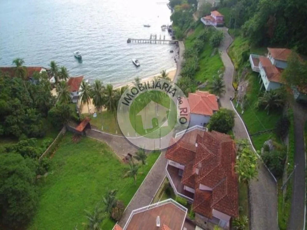 Casa, 5 quartos, 1370 m² - Foto 1