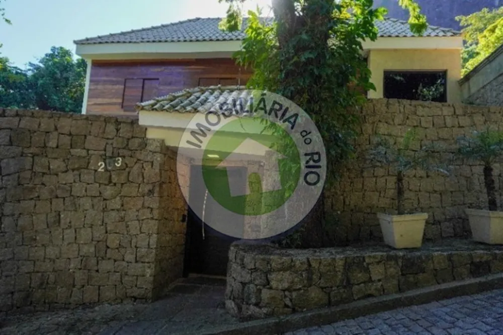 Casa, 4 quartos, 220 m² - Foto 2