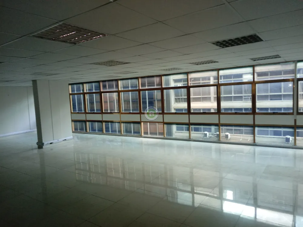 Sala-Conjunto, 220 m² - Foto 1