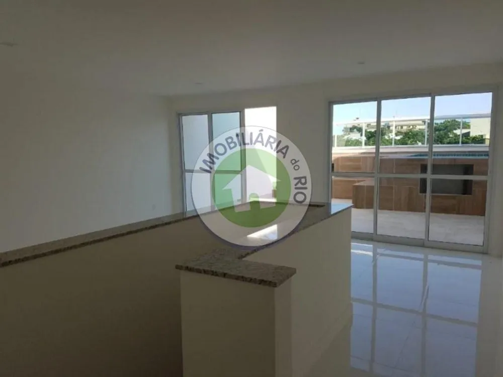 Cobertura, 3 quartos, 227 m² - Foto 1