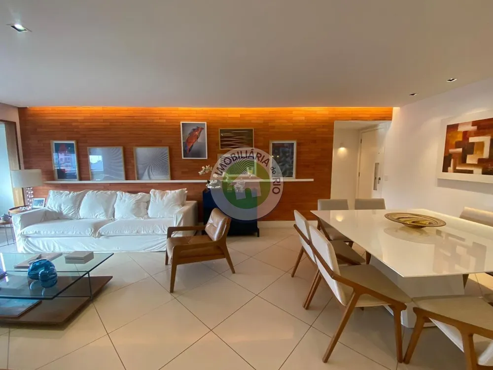 Apartamento, 3 quartos, 156 m² - Foto 1