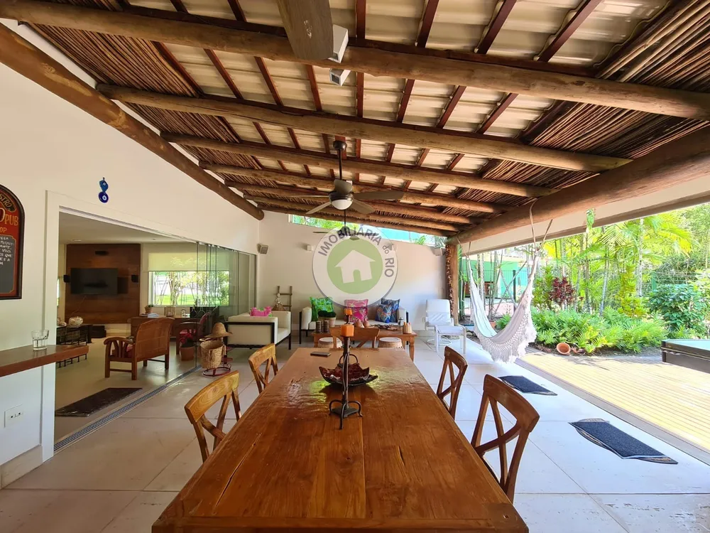 Casa, 5 quartos, 200 m² - Foto 1