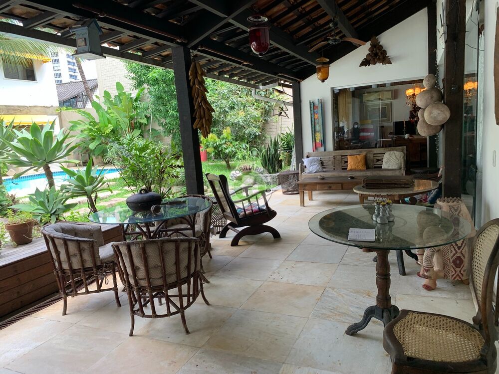 Casa, 4 quartos, 335 m² - Foto 1
