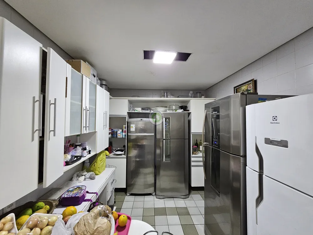 Apartamento, 4 quartos, 230 m² - Foto 12