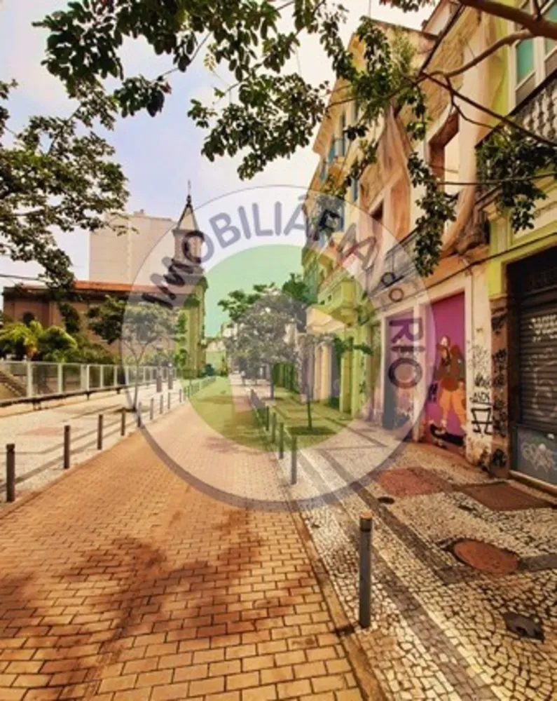 Sala-Conjunto, 1000 m² - Foto 1