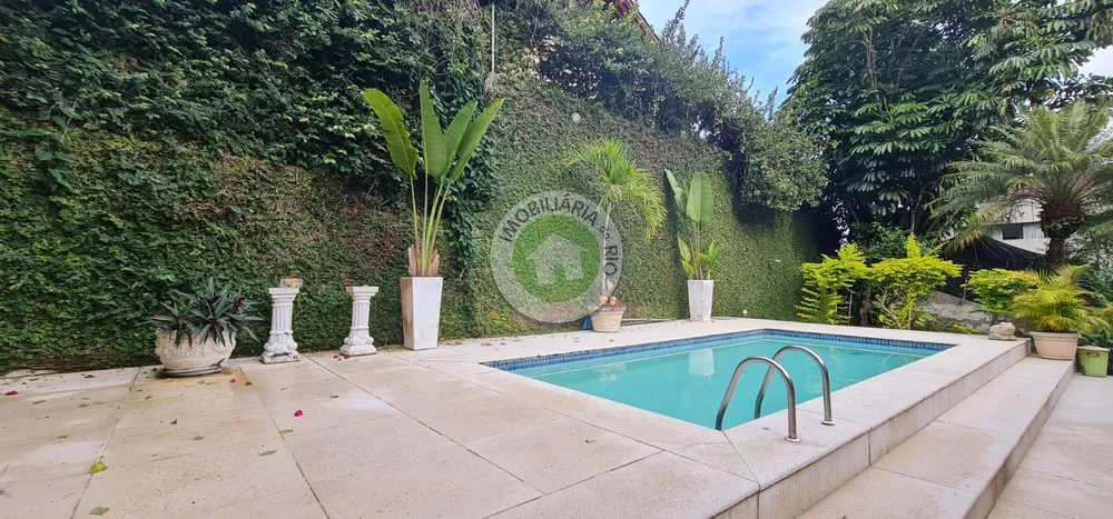 Casa, 3 quartos, 595 m² - Foto 1