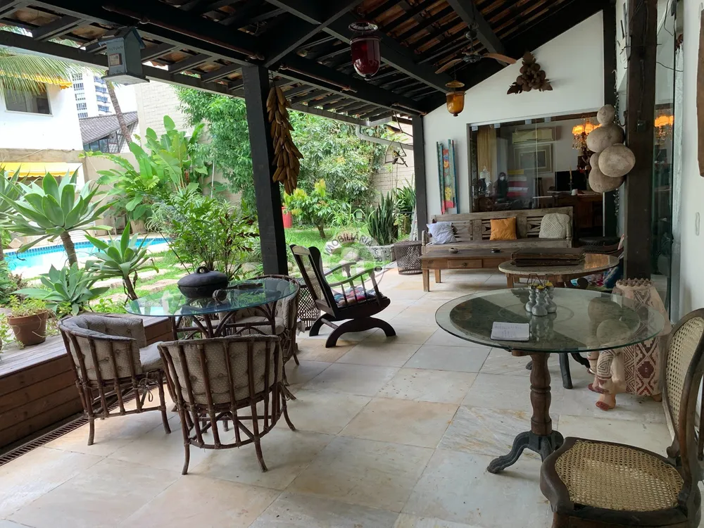 Casa, 4 quartos, 335 m² - Foto 1
