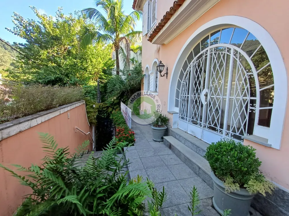 Casa, 3 quartos, 276 m² - Foto 4