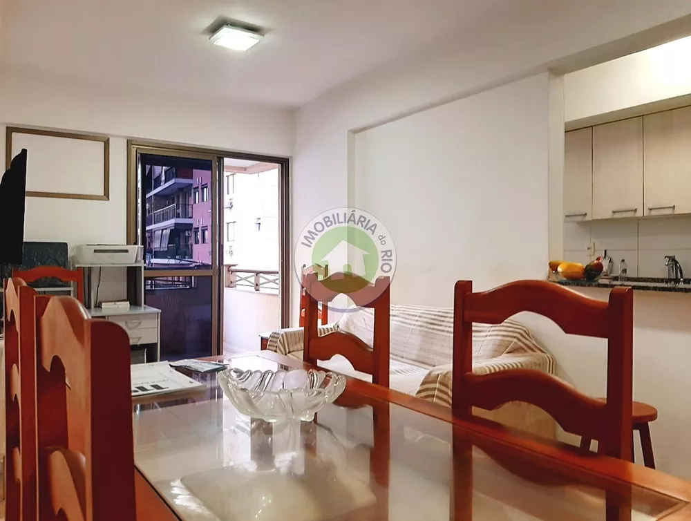 Apartamento à venda com 2 quartos, 69m² - Foto 3