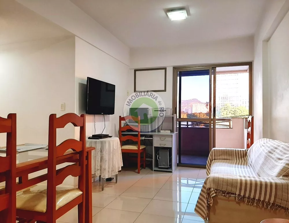 Apartamento à venda com 2 quartos, 69m² - Foto 1