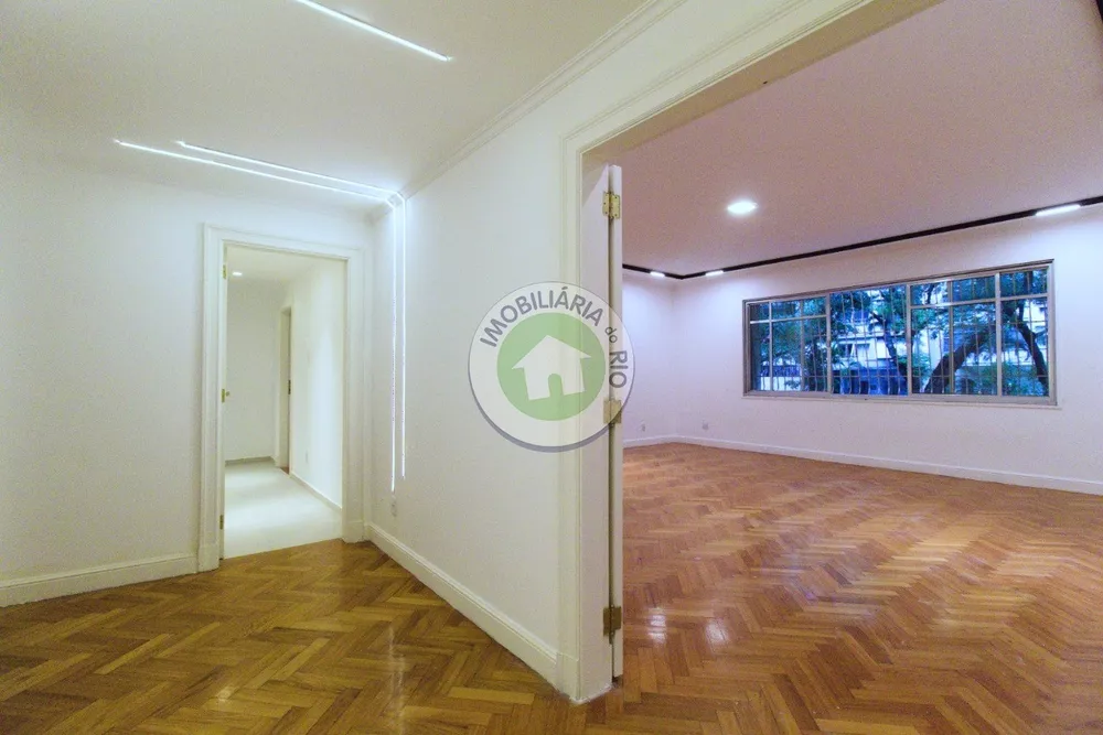 Apartamento à venda com 4 quartos, 320m² - Foto 1