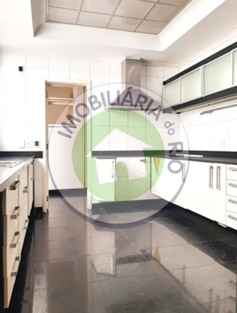 Apartamento, 3 quartos, 220 m² - Foto 82
