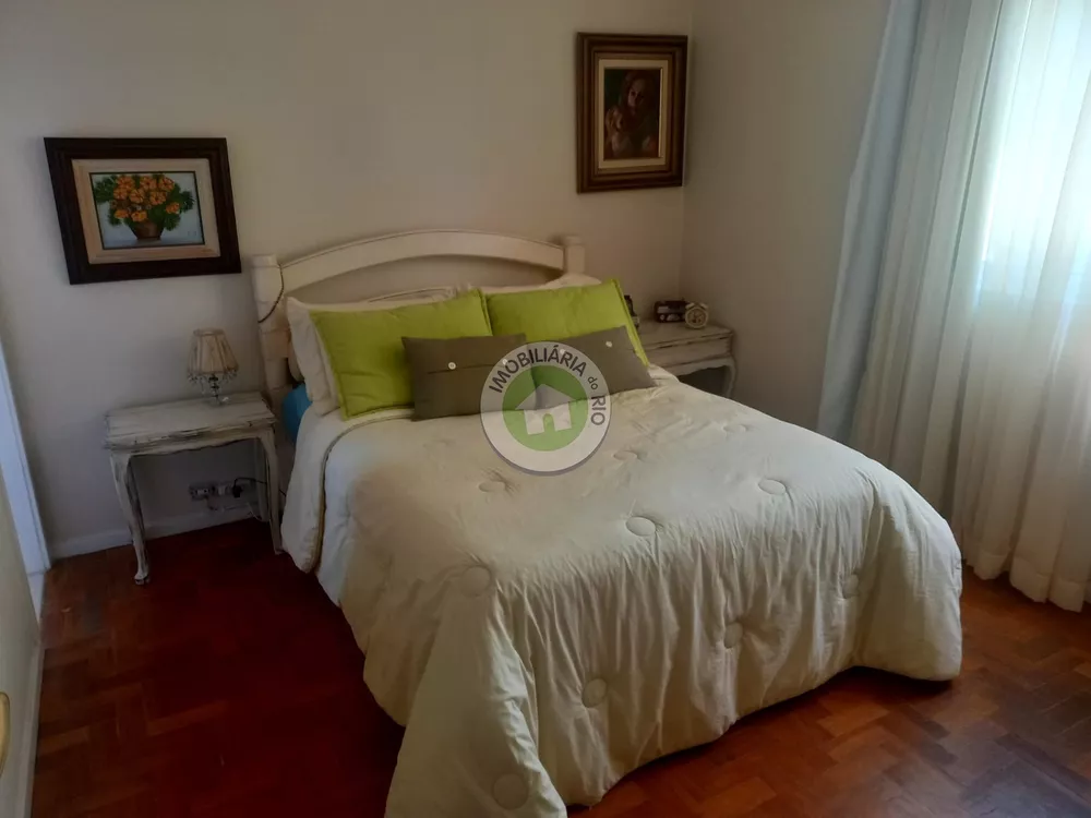 Apartamento à venda com 3 quartos, 120m² - Foto 2