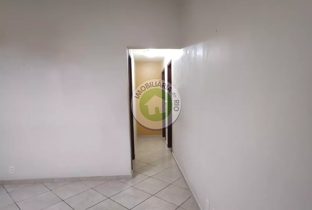 Apartamento à venda com 2 quartos, 100m² - Foto 2