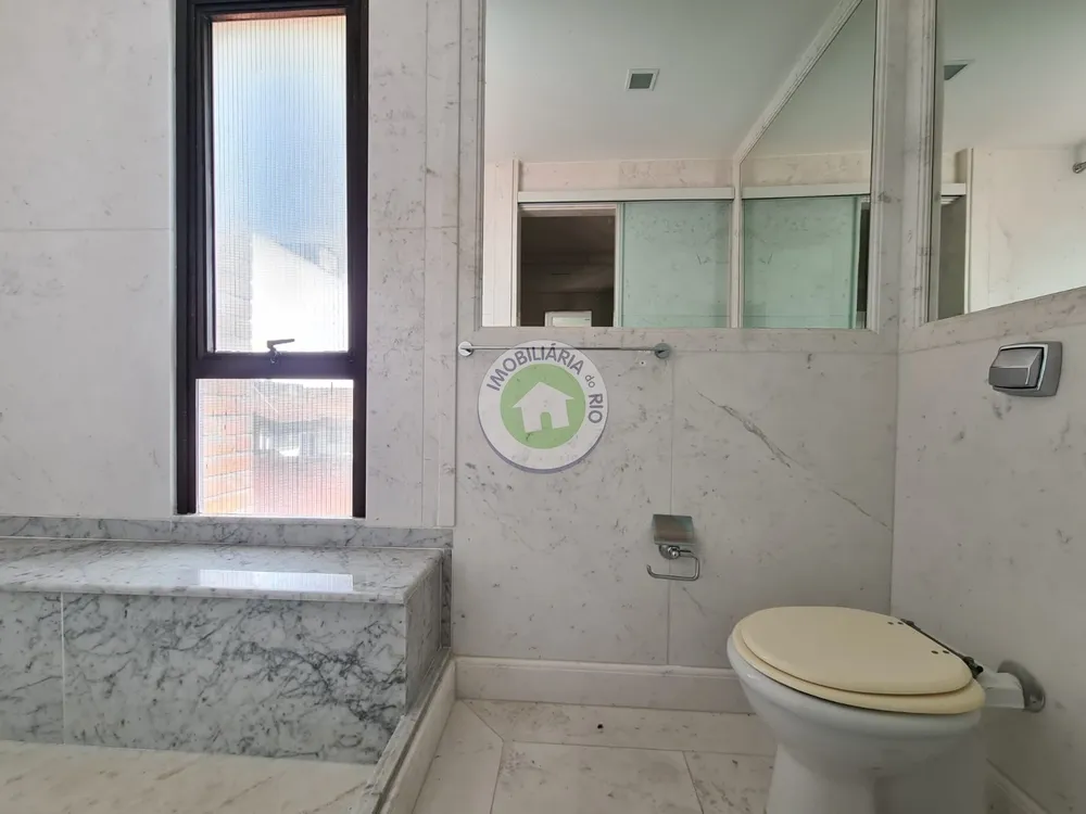 Flat/Apart Hotel, 3 quartos, 210 m² - Foto 17