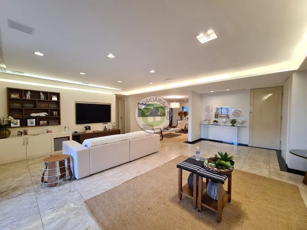 Apartamento, 3 quartos, 230 m² - Foto 3