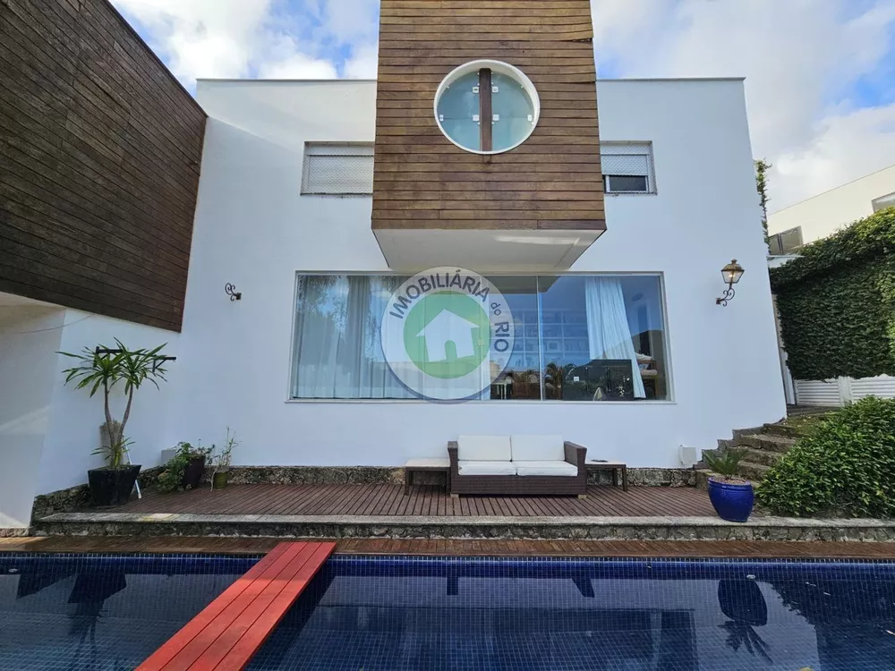 Casa à venda com 4 quartos, 572m² - Foto 4