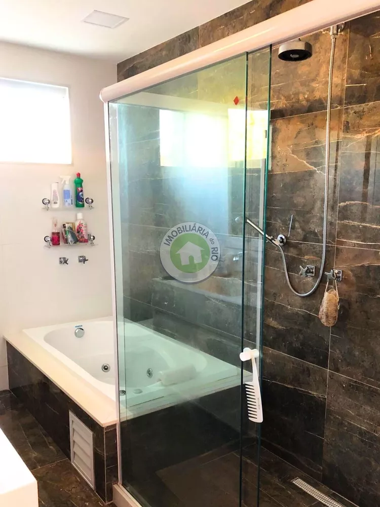 Casa, 4 quartos, 267 m² - Foto 32
