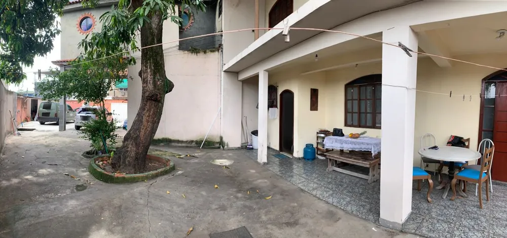 Casa, 3 quartos, 238 m² - Foto 1