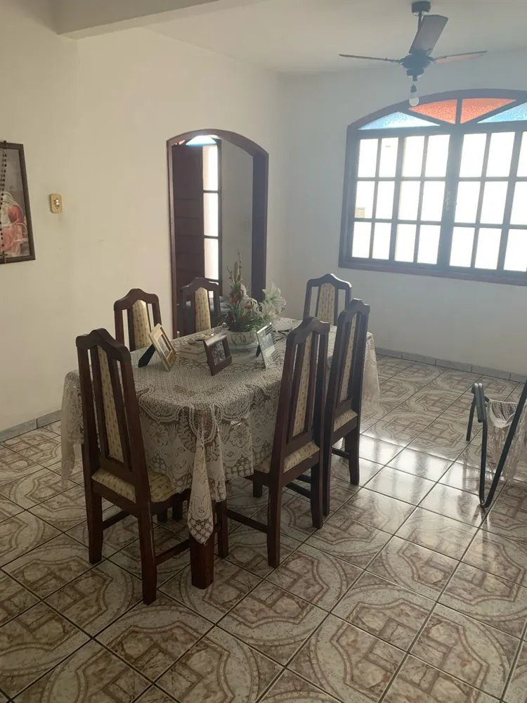Casa, 3 quartos, 238 m² - Foto 13
