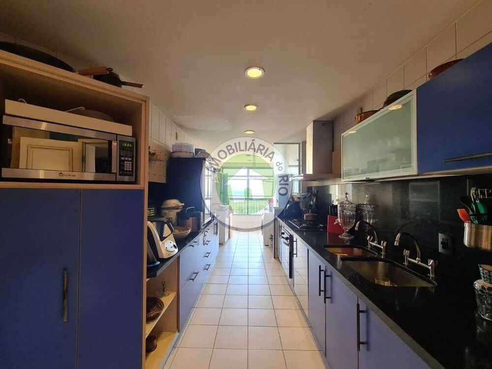 Apartamento para alugar com 4 quartos, 300m² - Foto 14