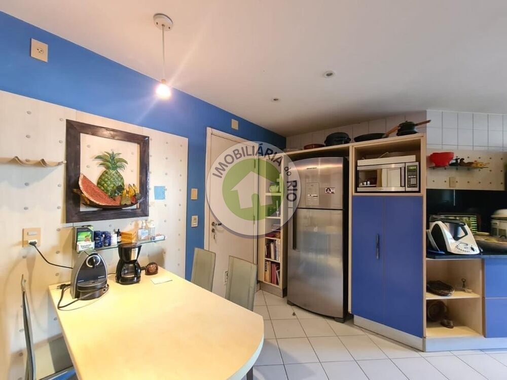 Apartamento para alugar com 4 quartos, 300m² - Foto 11
