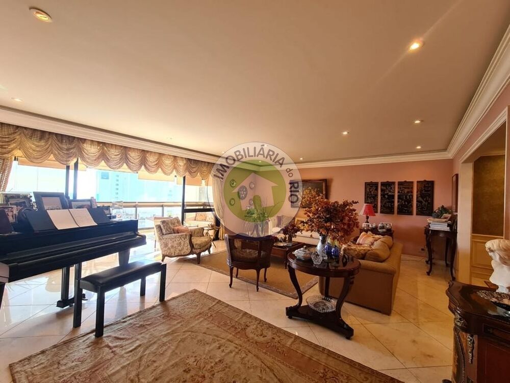 Apartamento para alugar com 4 quartos, 300m² - Foto 13