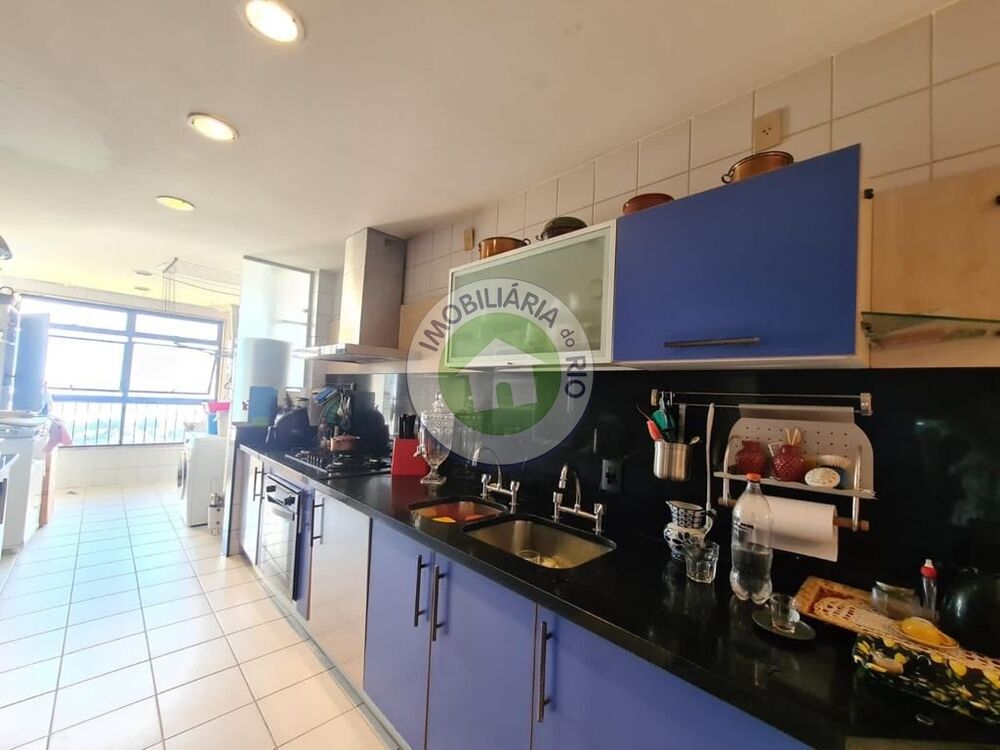 Apartamento para alugar com 4 quartos, 300m² - Foto 5