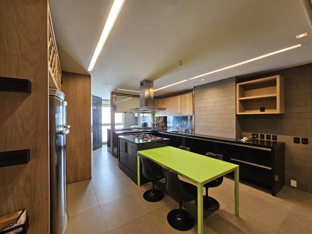 Apartamento, 3 quartos, 335 m² - Foto 23