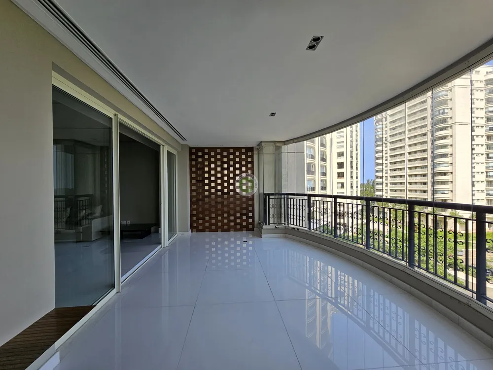 Apartamento, 3 quartos, 335 m² - Foto 4