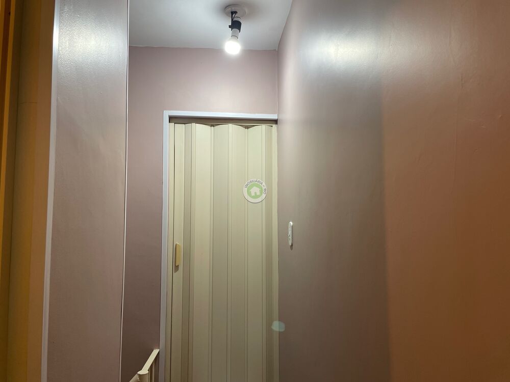Casa à venda com 2 quartos, 61m² - Foto 19
