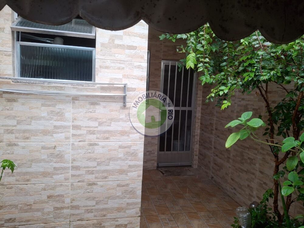 Casa à venda com 2 quartos, 61m² - Foto 23