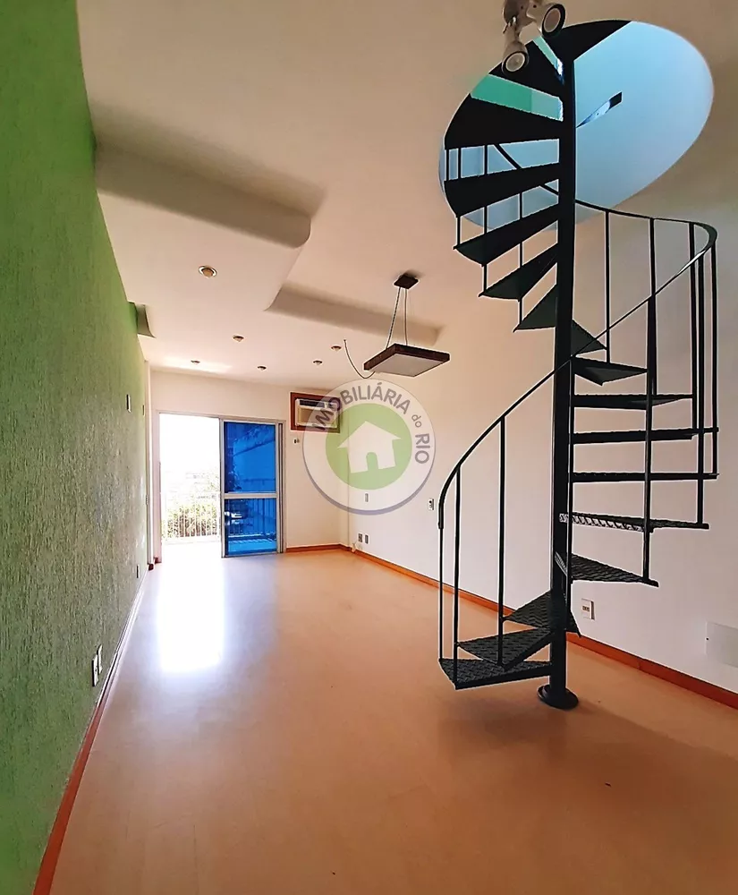 Cobertura à venda com 3 quartos, 160m² - Foto 2