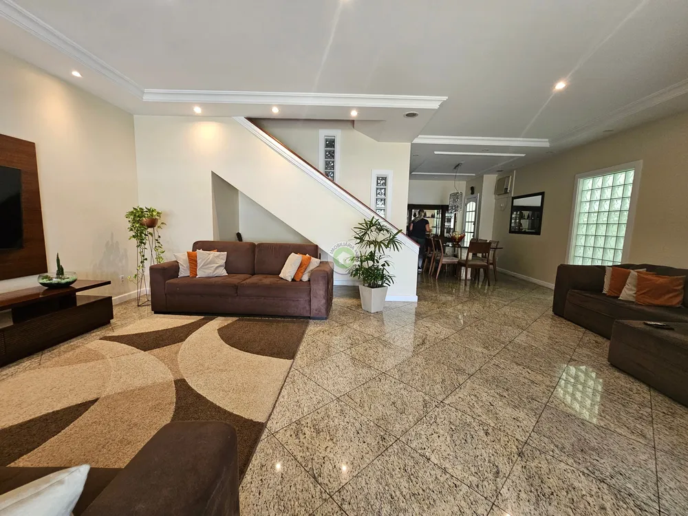 Casa, 5 quartos, 373 m² - Foto 2