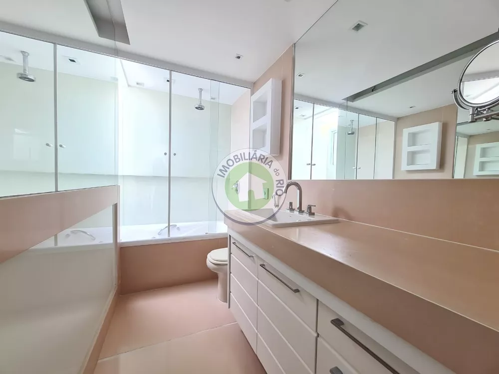 Cobertura, 3 quartos, 246 m² - Foto 17