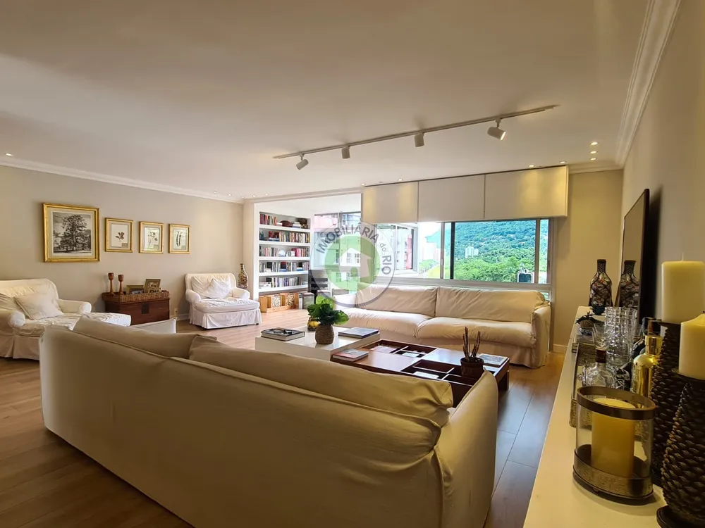 Apartamento, 4 quartos, 240 m² - Foto 1