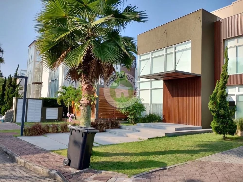 Casa de Condomínio à venda com 4 quartos, 700m² - Foto 3