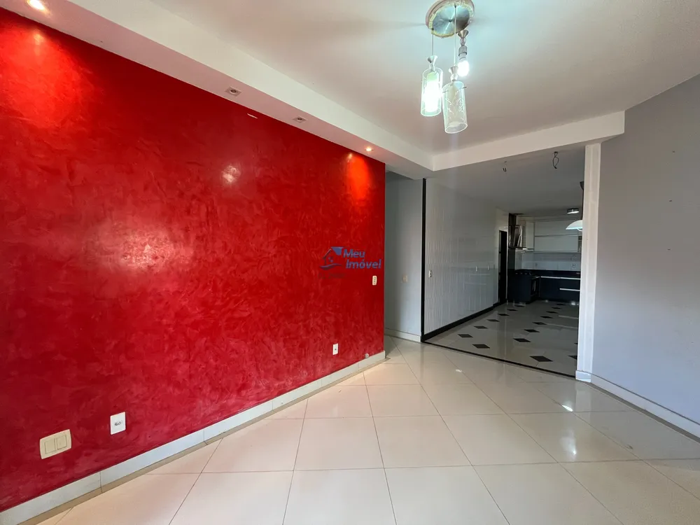 Casa, 3 quartos, 230 m² - Foto 2