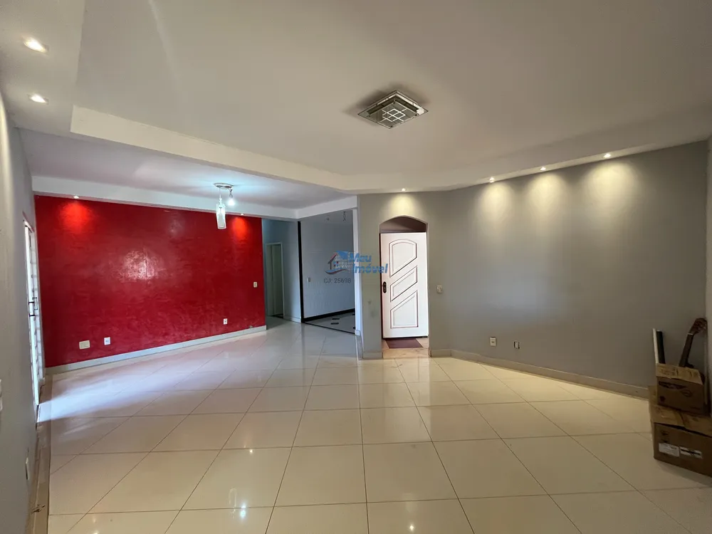 Casa, 3 quartos, 230 m² - Foto 1