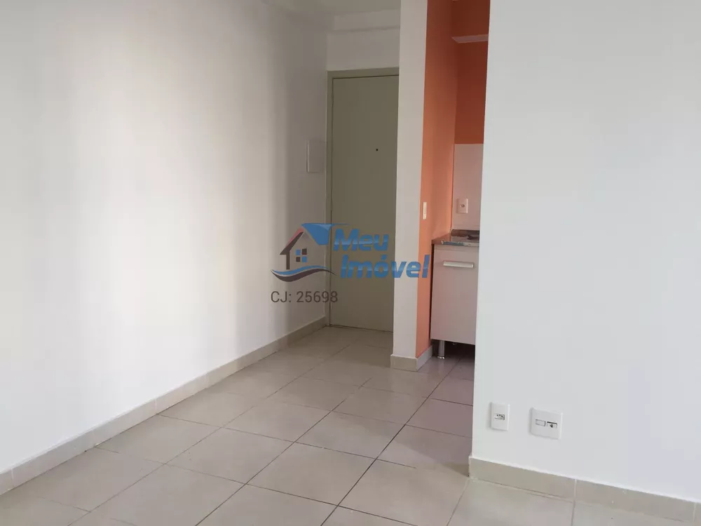 Apartamento à venda com 2 quartos, 72m² - Foto 3