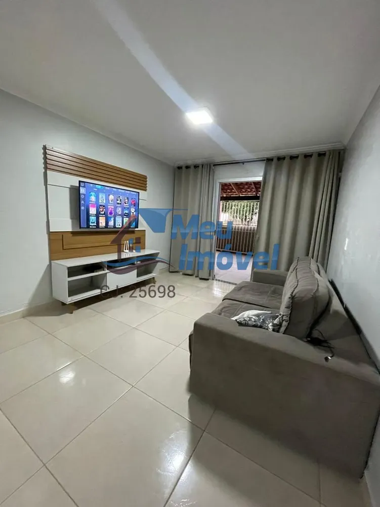 Casa, 2 quartos, 220 m² - Foto 2