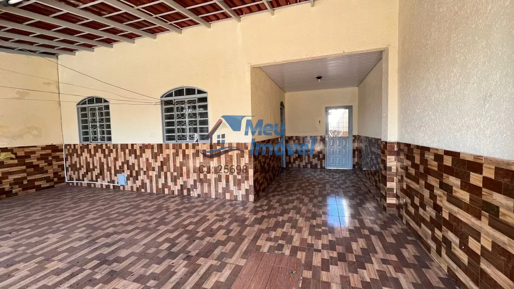 Casa, 4 quartos, 144 m² - Foto 1