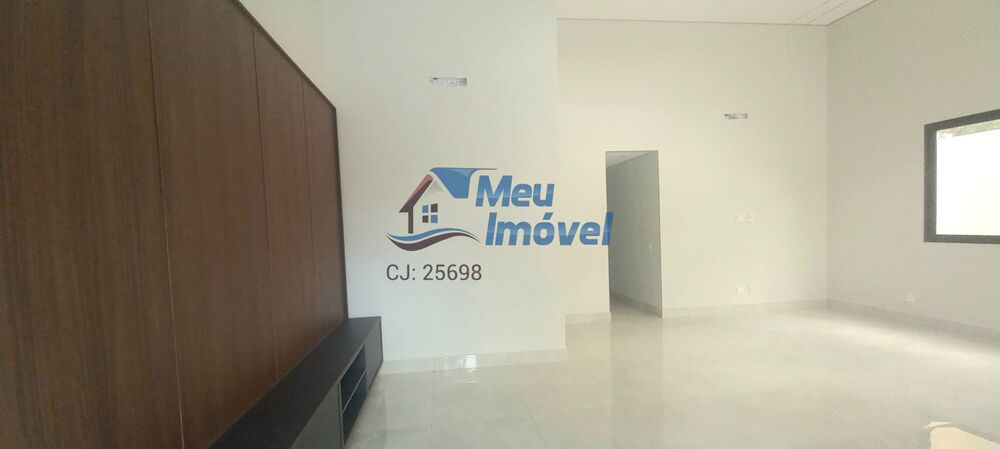 Casa à venda com 4 quartos, 400m² - Foto 2