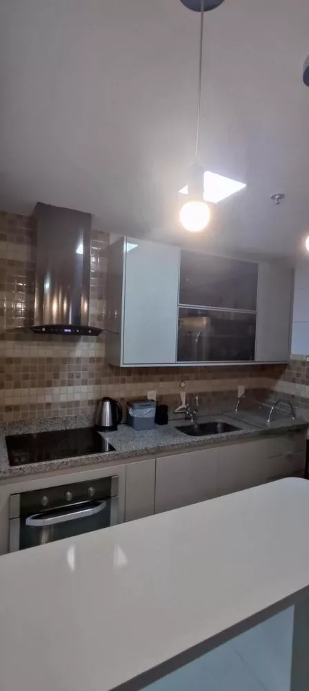 Apartamento à venda com 2 quartos, 58m² - Foto 4