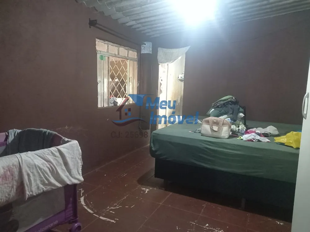 Chácara, 4 quartos, 135 m² - Foto 2