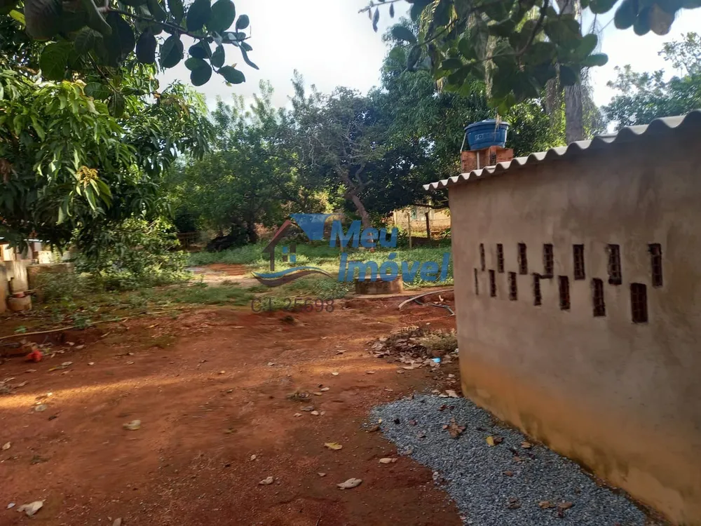 Chácara, 4 quartos, 135 m² - Foto 1