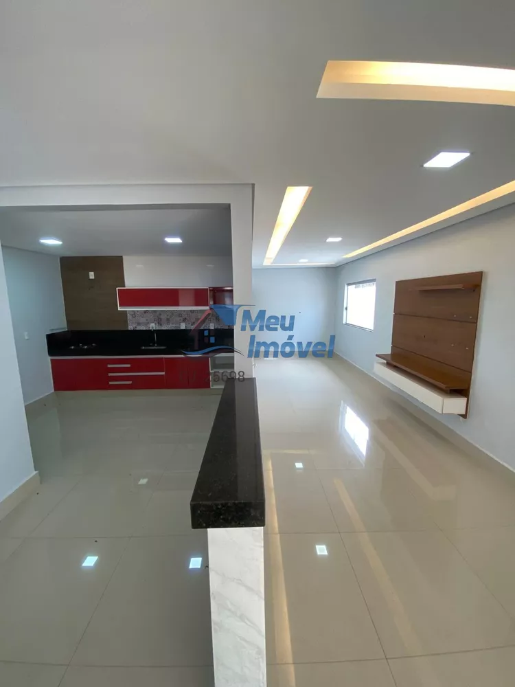 Casa, 4 quartos, 300 m² - Foto 1