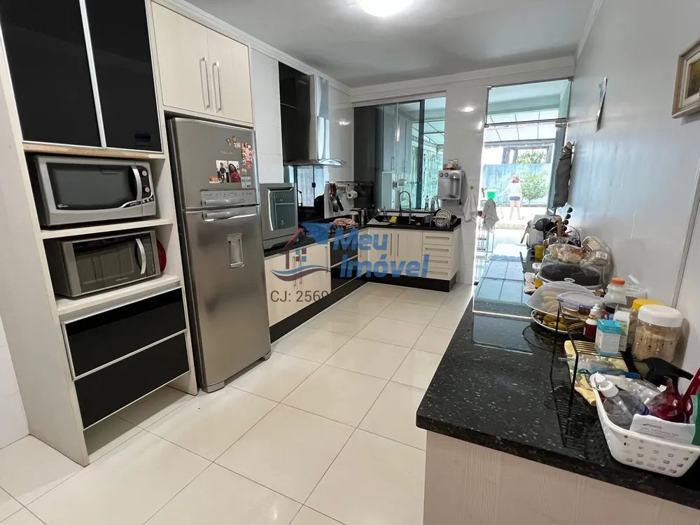 Casa, 4 quartos, 280 m² - Foto 12