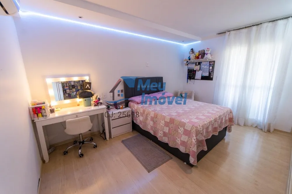 Casa, 7 quartos, 856 m² - Foto 8